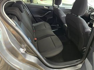 Ford Focus 2021 1.5EcoBlue TDCI-thumb-11