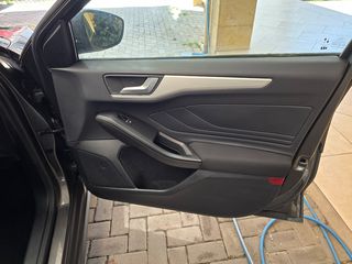 Ford Focus 2021 1.5EcoBlue TDCI-thumb-12
