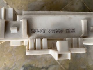 Ασφαλειοθηκη Ford focus c-max 2003-2011 κωδικός  4M5T-14A073-DJ -thumb-3
