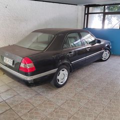 Mercedes-Benz 180 '94