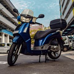 Kymco people s 200 (blue) για ανταλλακτικά 