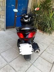 Yamaha X-MAX 250 '11