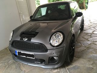 Mini Cooper S '10 Works