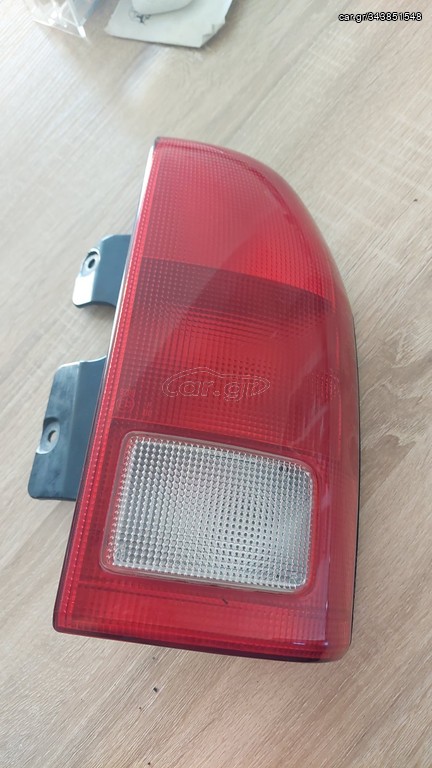 SUZUKI GRAND VITARA ΦΑΝΑΡΙ ΠΙΣΩ ΔΕΞΙΑ