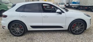 Porsche Macan 2016 GTS-thumb-15