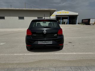 Volkswagen Polo 2015-thumb-4