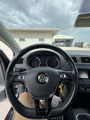 Volkswagen Polo 2015-thumb-10