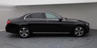 Mercedes-Benz E 200 2017 AVANTGARDE * FULL EXTRA * DIESEL * EURO6-thumb-1