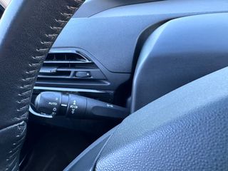 Citroen C4 Picasso 2014-thumb-67