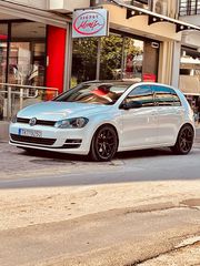 Volkswagen Golf '13