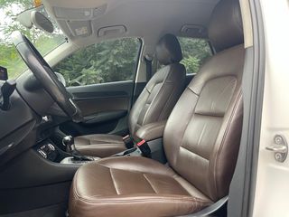 Audi Q3 2015 AUTO TSIKOS-thumb-14