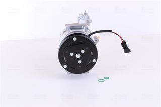 Συμπιεστής, συστ. κλιματισμού FORD B-MAX, ECOSPORT, FIESTA VI, TOURNEO COURIER B460, TRANSIT COURIER B460, TRANSIT COURIER B460/MINIVAN 1.0 08.12-