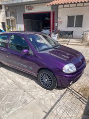 Renault Clio '00