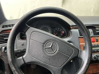 Mercedes-Benz E 200 '99