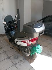 Kymco Downtown 300i '12