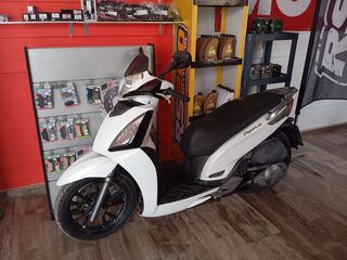 Kymco People GTi '12