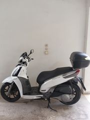 Kymco People GTi '12 200