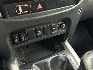 Mitsubishi L200 2016 ΔΕΡΜΑΤΙΝΑ - ΘΕΡΜΕΝΟΜΕΝΑ - NAVI - FULL EXTRA-thumb-34