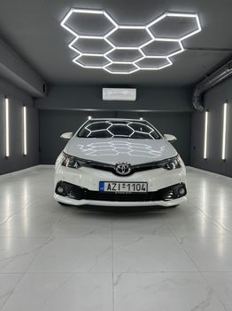 Toyota Auris '15