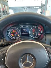 Mercedes-Benz A 180 2013-thumb-6