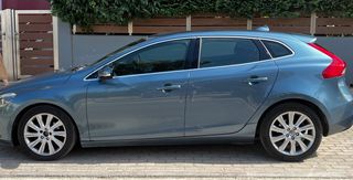 Volvo V40 '12  D2 Summum