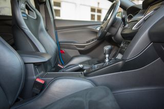 Ford Focus 2016 RS Mk3-thumb-46