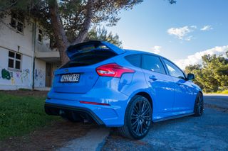 Ford Focus 2016 RS Mk3-thumb-73