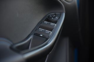 Ford Focus 2016 RS Mk3-thumb-32