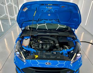 Ford Focus 2016 RS Mk3-thumb-8