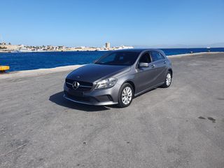 Mercedes-Benz A 180 '18  d Urban Auto F-1 ΚΑΜΕΡΑ (ΜΕ ΦΠΑ)