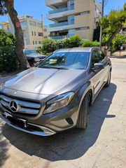 Mercedes-Benz GLA 180 '16 GLA