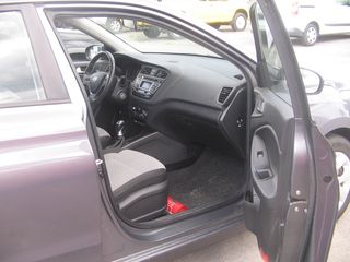 Hyundai i 20 2016 1.1 DIESEL EURO 6-thumb-5