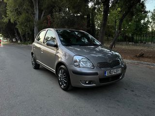 Toyota Yaris '03