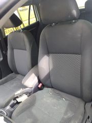 Volkswagen Golf 6-thumb-1