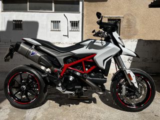 Ducati Hypermotard 939 2017-thumb-1