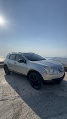 Nissan Qashqai+2 2010