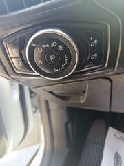 Ford Focus 2018-thumb-13