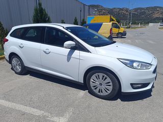 Ford Focus 2018-thumb-8