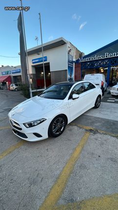 Mercedes-Benz A 220 2019 Limousine AMG-Line 4MATIC 7G-DCT