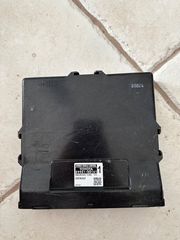 TOYOTA YARIS-thumb-2