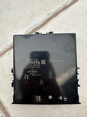 TOYOTA YARIS-thumb-3