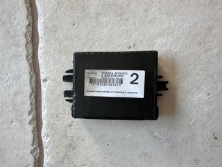 TOYOTA YARIS-thumb-6