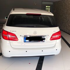 Mercedes-Benz B 200 '14