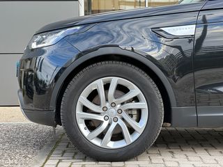 Land Rover Discovery 2018 2.0 D240 HSE 7seats-thumb-8