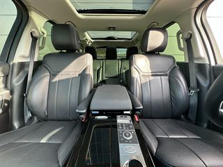 Land Rover Discovery 2018 2.0 D240 HSE 7seats-thumb-19