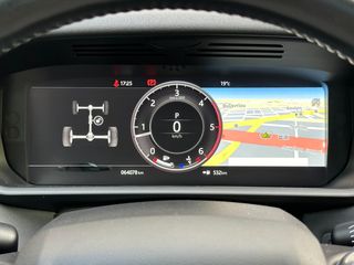 Land Rover Discovery 2018 2.0 D240 HSE 7seats-thumb-12