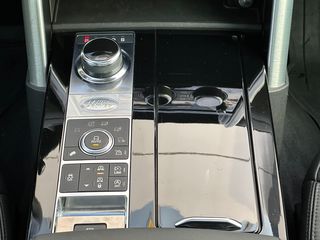 Land Rover Discovery 2018 2.0 D240 HSE 7seats-thumb-18