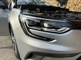 Renault Megane 2018 Grandtour dCi 165 GT line-thumb-39