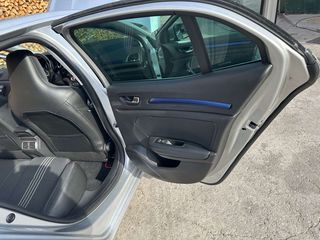 Renault Megane 2018 Grandtour dCi 165 GT line-thumb-46