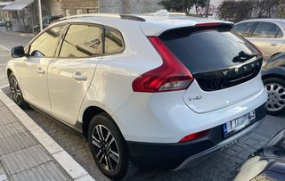 Volvo V40 Cross Country 2014-thumb-2
